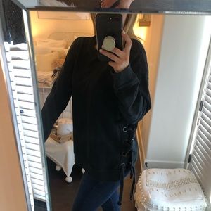 ALL SANITS SWEATER - Worn once